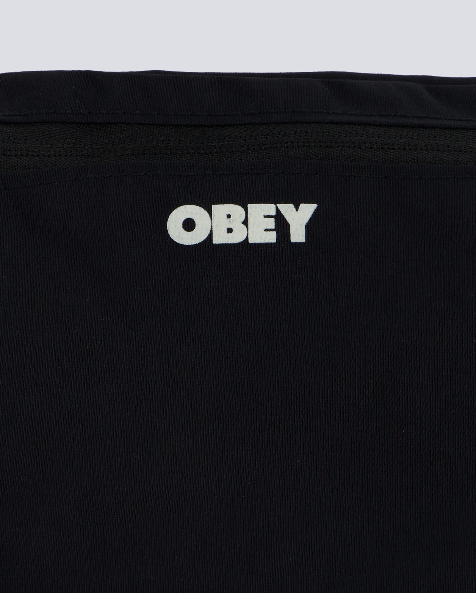Bolso Obey Compact Traveler Negro Unisex