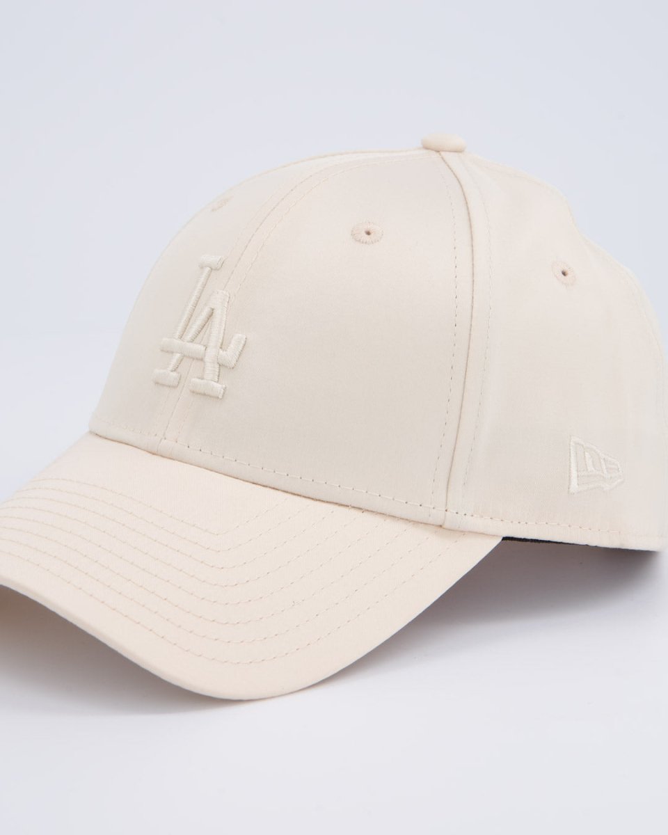Gorra New Era Satin 9Forty Beige Mujer gorra