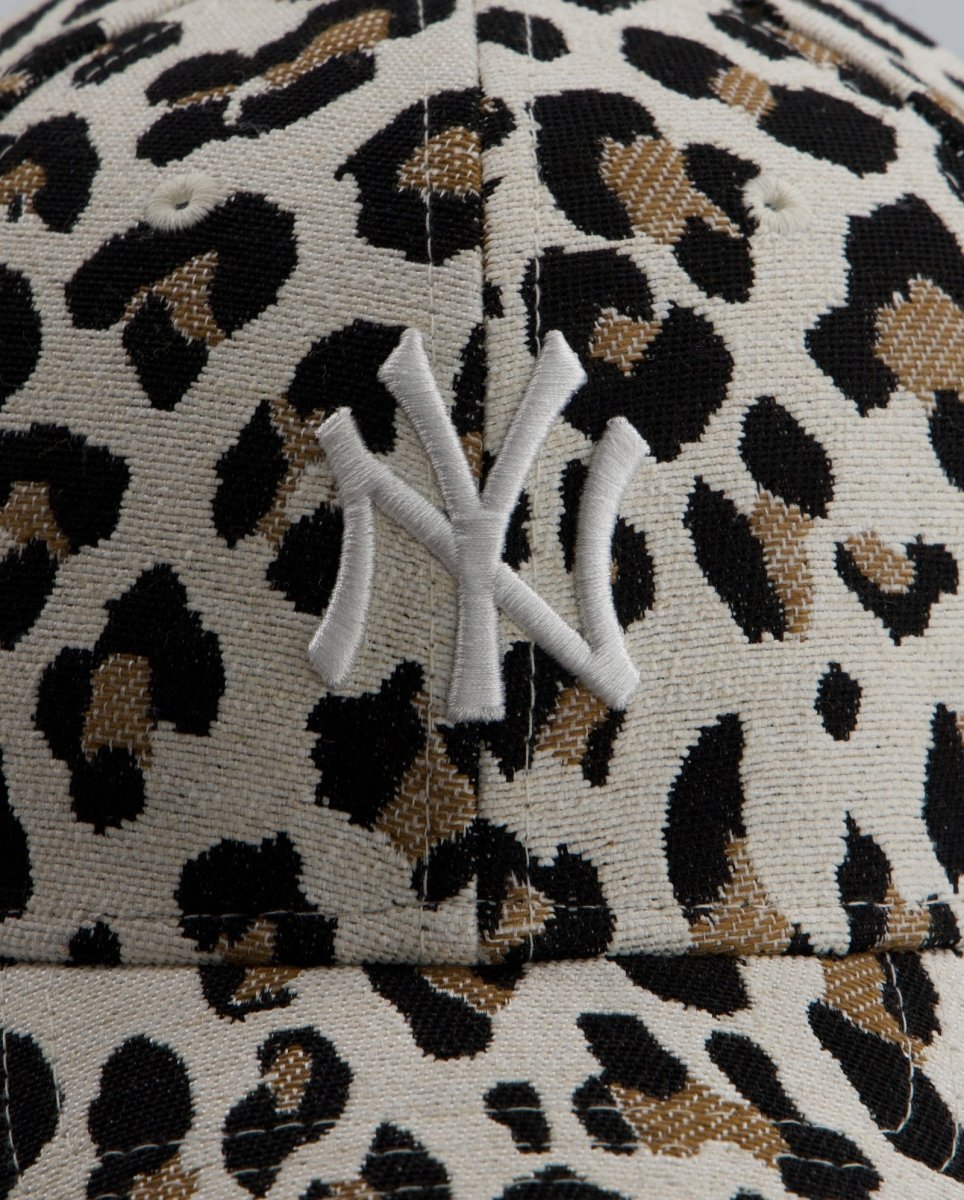 Gorra New Era Female Leopard Midi 9Forty Beige Mujer