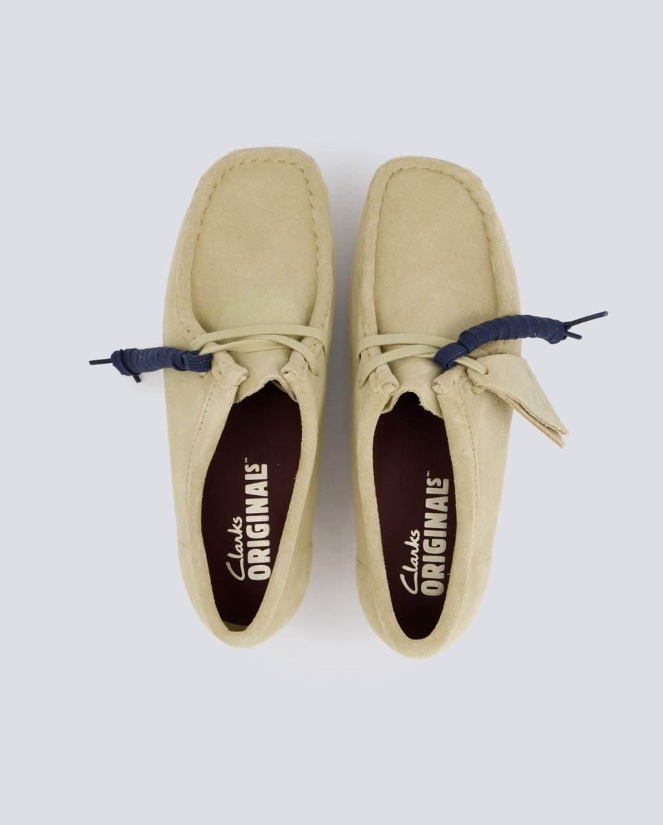 Clarks Wallabee Maple Suede Beige Mujer