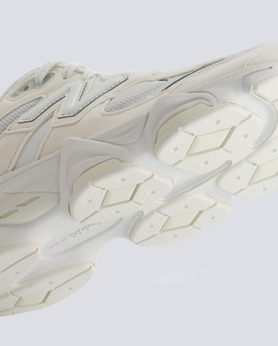 New Balance 9060 Blanco Mujer