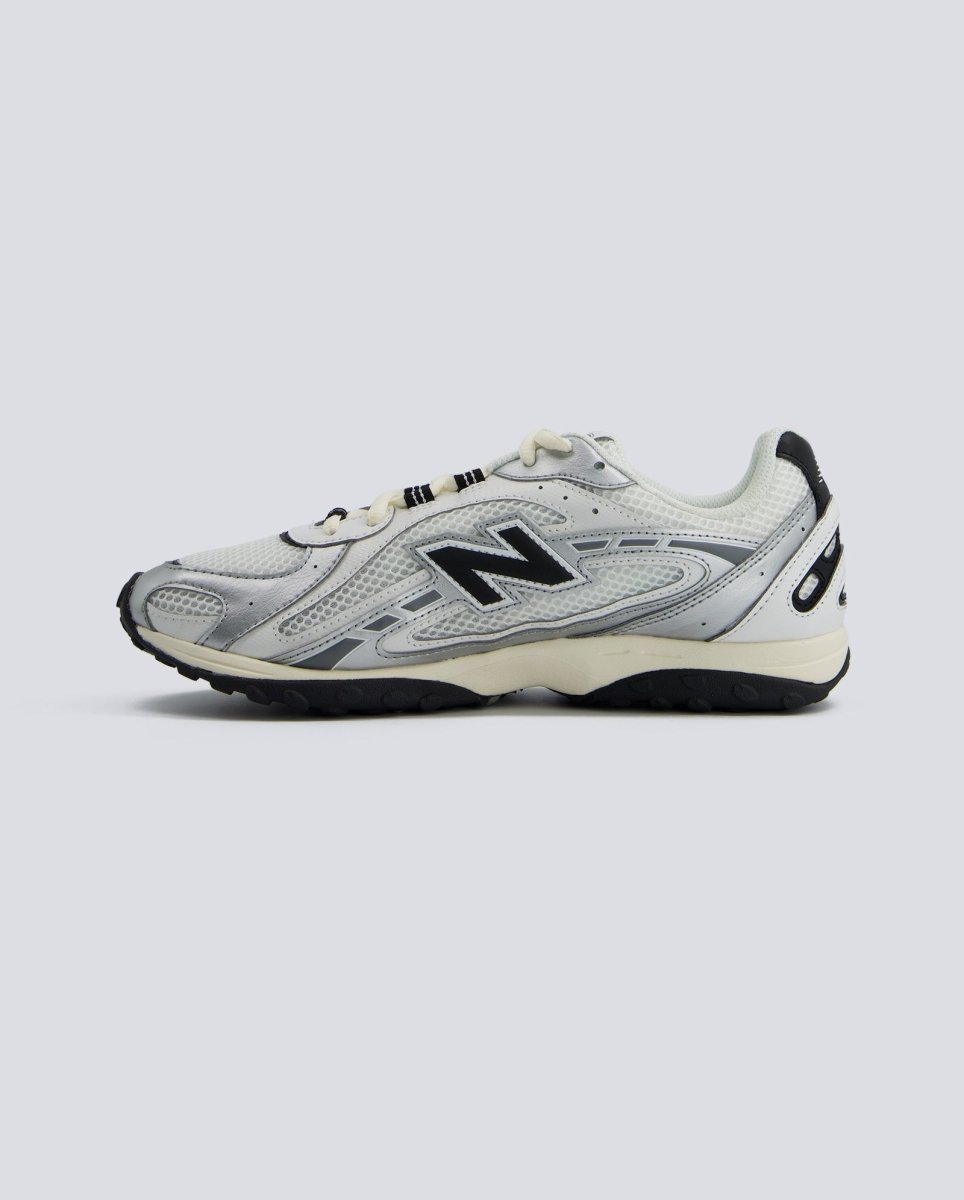 New Balance 204L Gris Mujer