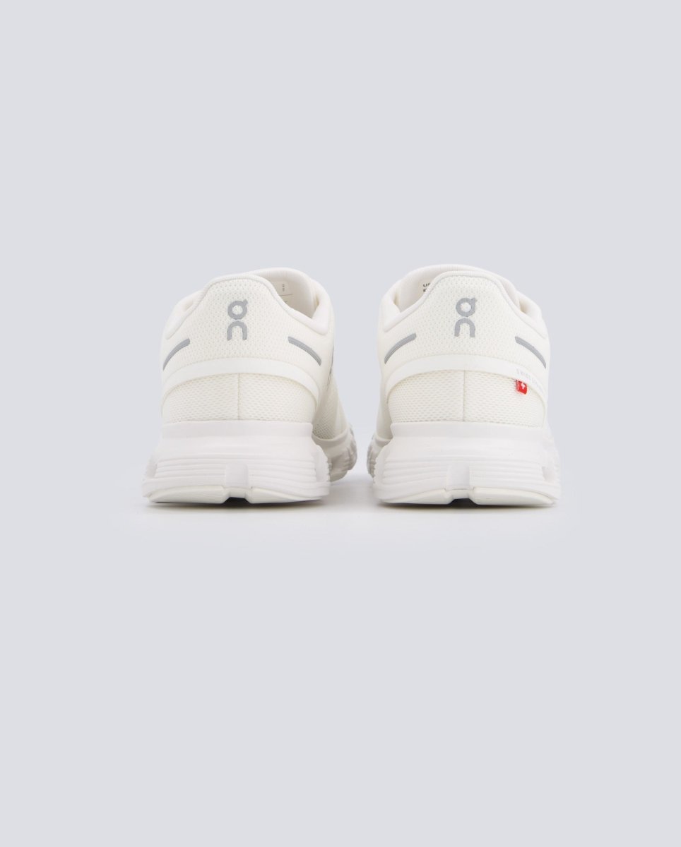 On Cloud 6 Blanco Mujer