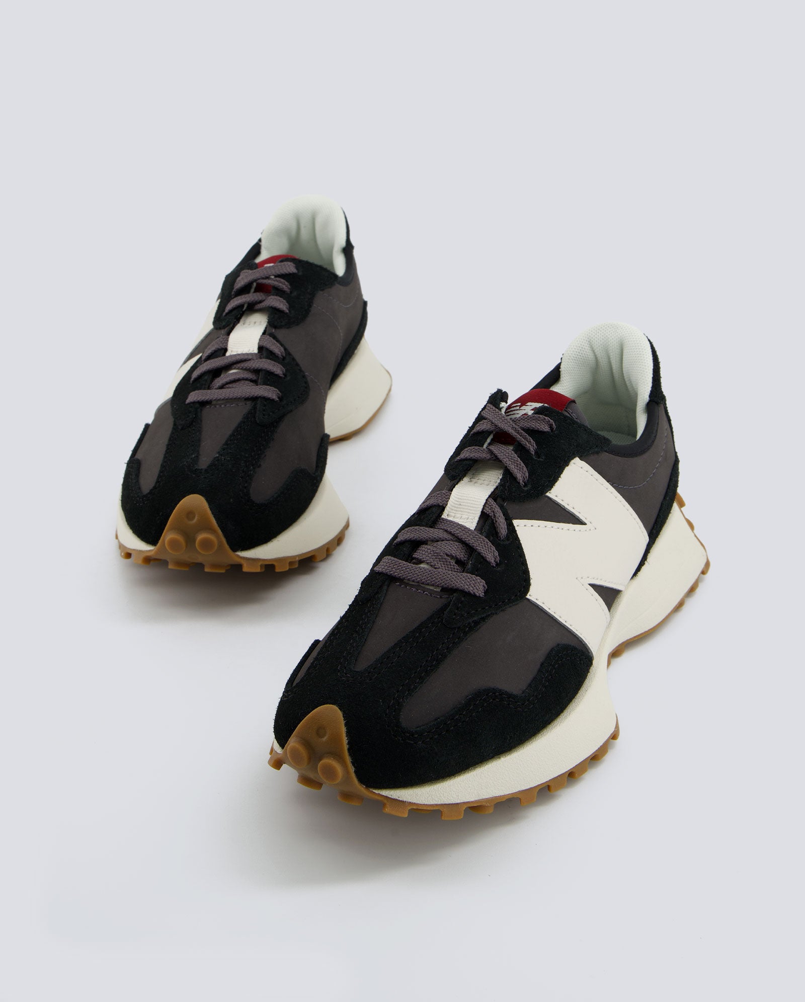 New Balance 327 Negro Y Gris Mujer