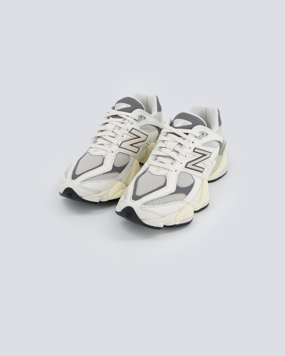 New Balance U9060AGA Gris Y Blanco Mujer