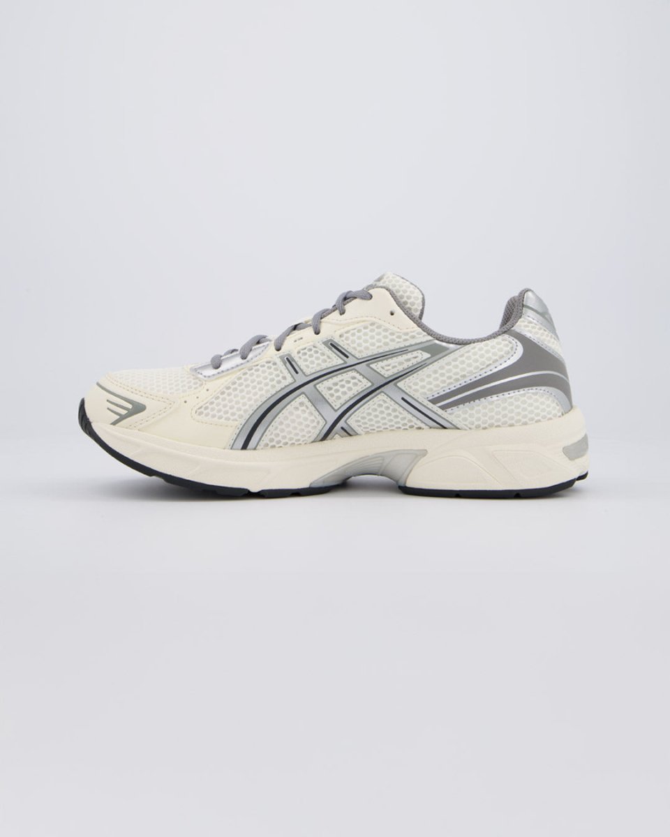 Asics Gel 1130 Beige y Plata Mujer