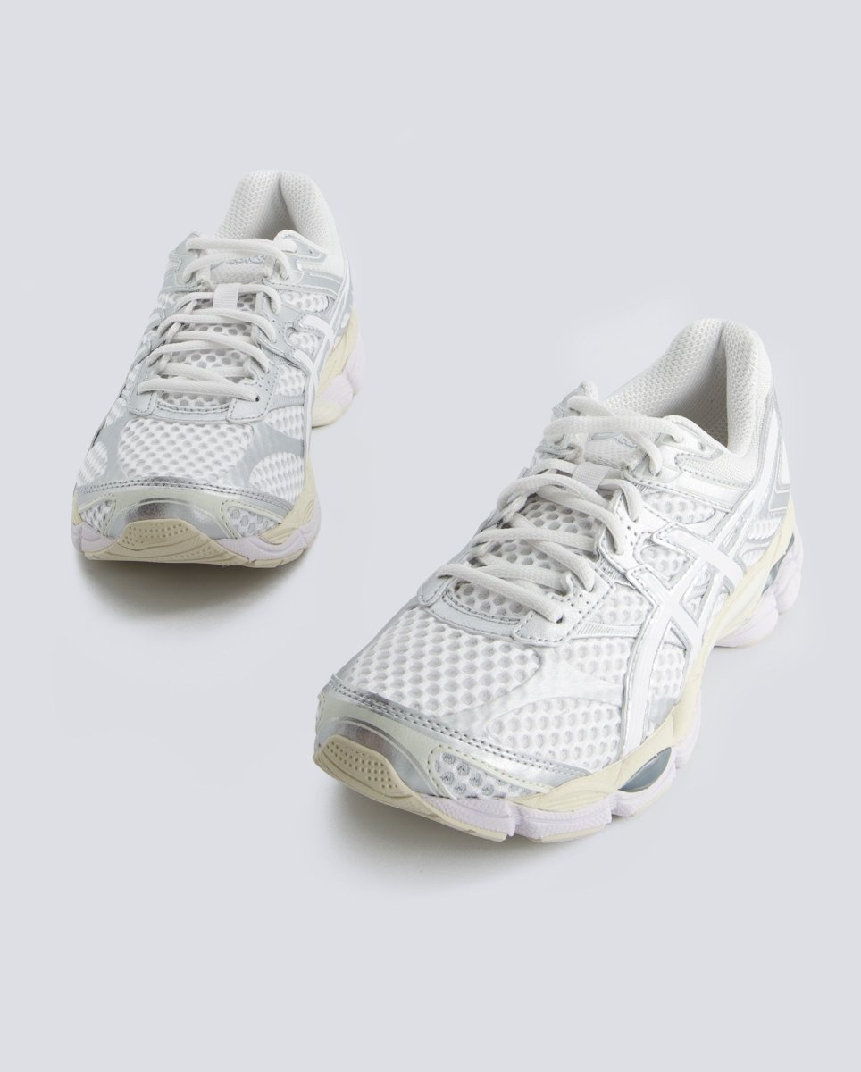 Asics Gel-Cumulus 16 Blanco Mujer