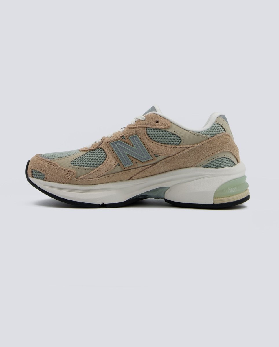 New Balance 2010 Beige Y Gris Mujer