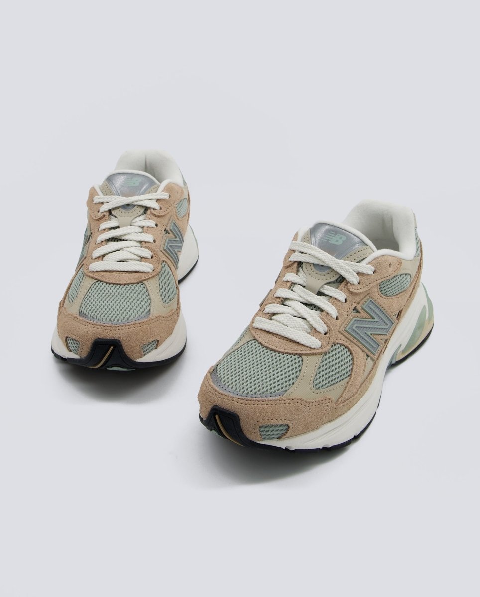New Balance 2010 Beige Y Gris Mujer