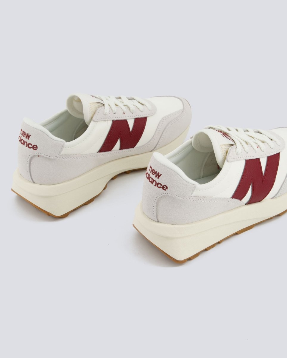 New Balance 370 Beige Y Rojo Mujer