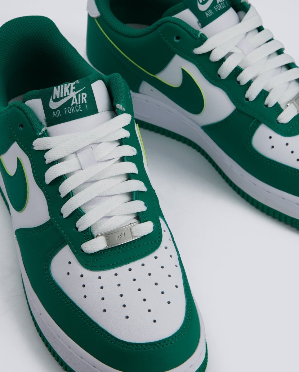 Nike Air Force 1 07 Verde Hombre
