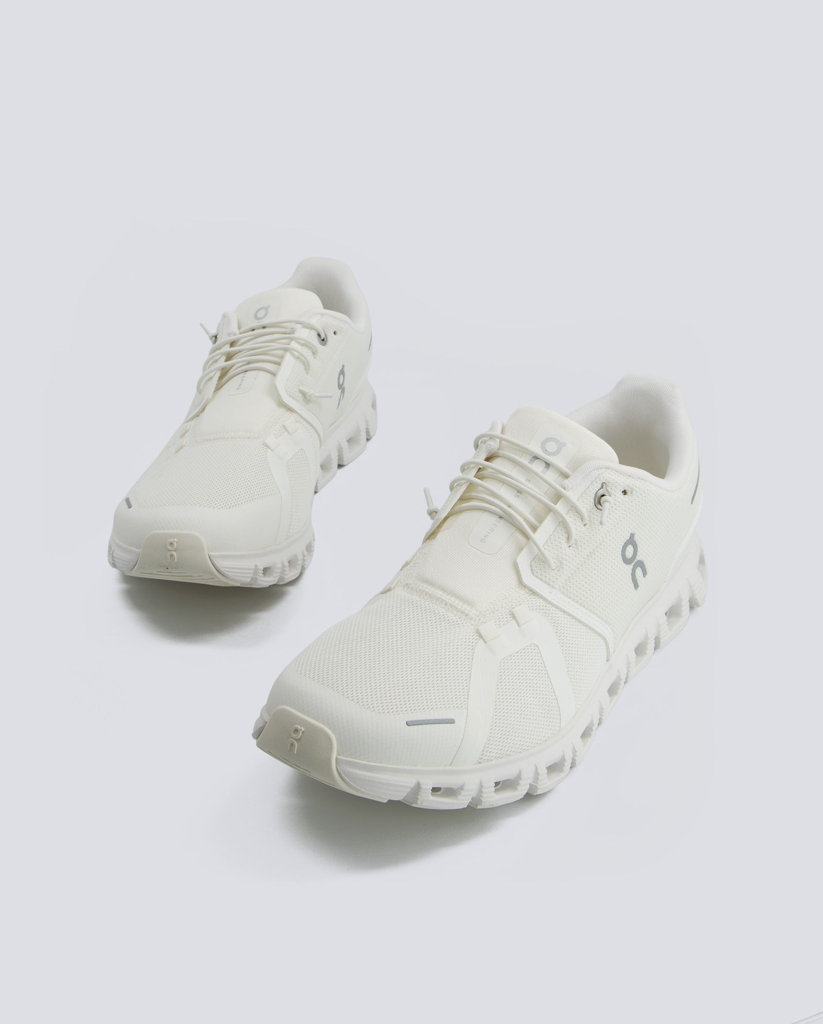 On Cloud 6 Blanco Hombre