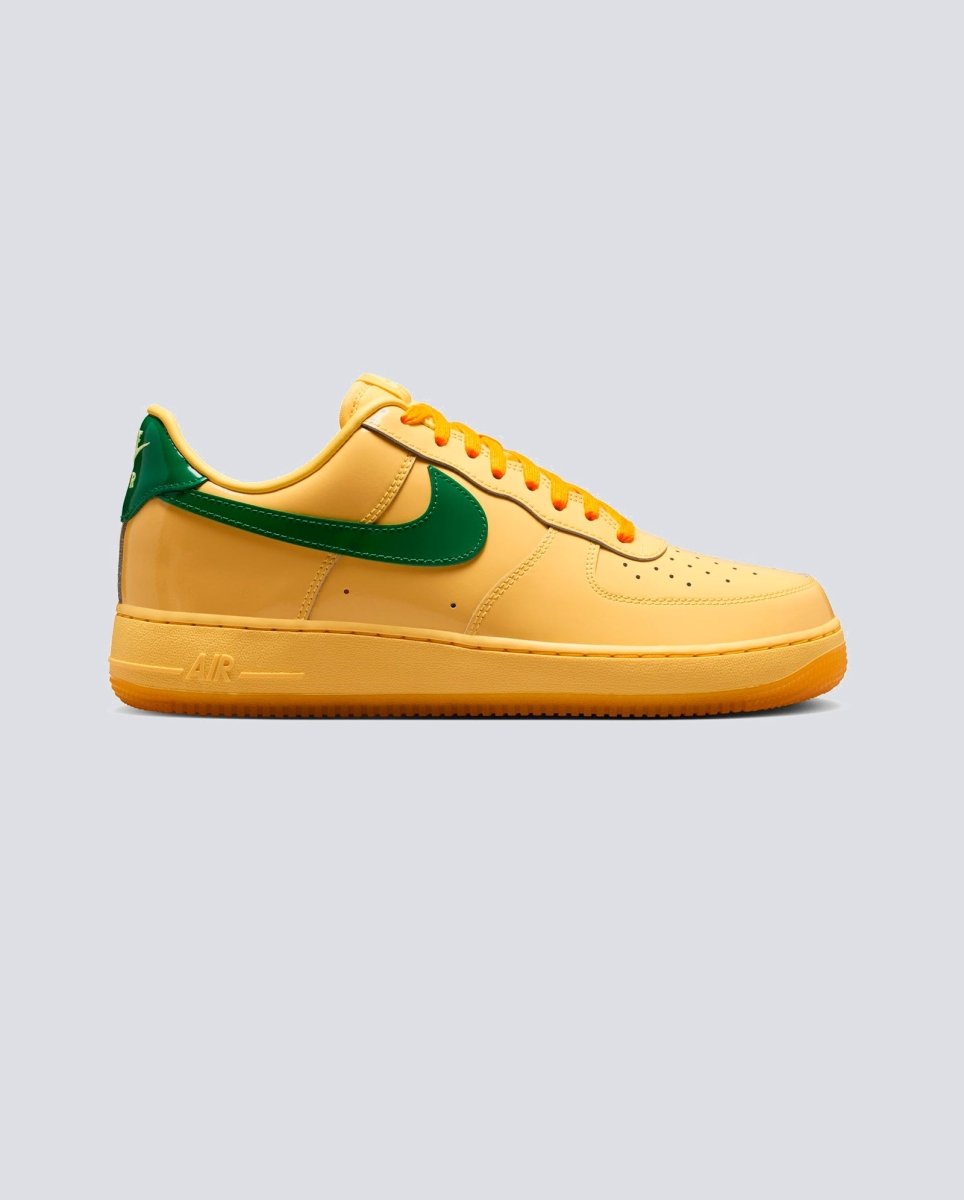 Nike Air Force 1 Low Patente Leather Amarillo Hombre