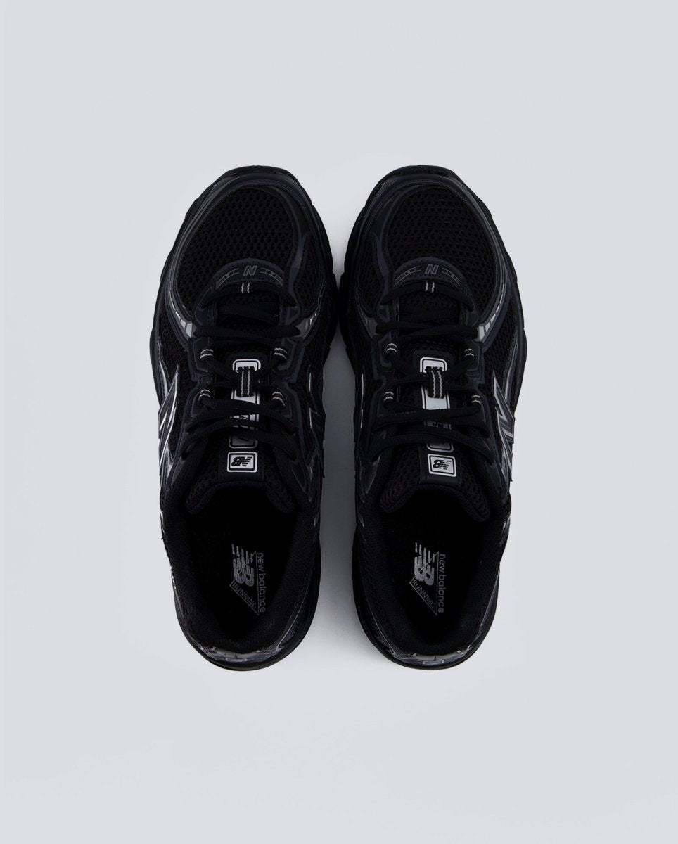 New Balance 740 Negro Y Plateado Hombre