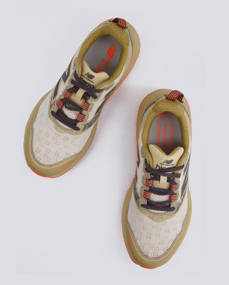 New Balance Fresh Foam X Hierro v9 Beige Hombre