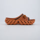 Crocs x NBA Echo Slide Naranja Hombre