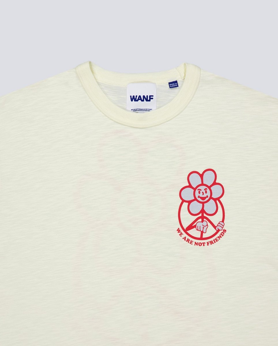 Camiseta We Are Not Friends Daisy Blanco Unisex