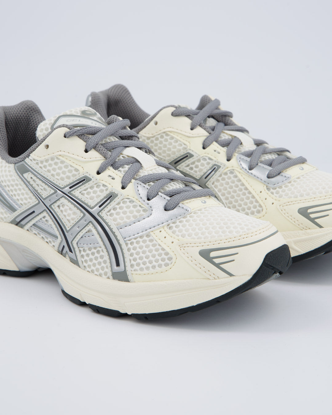 Asics Gel-1130 Crema Y Plateado Mujer zapatillas