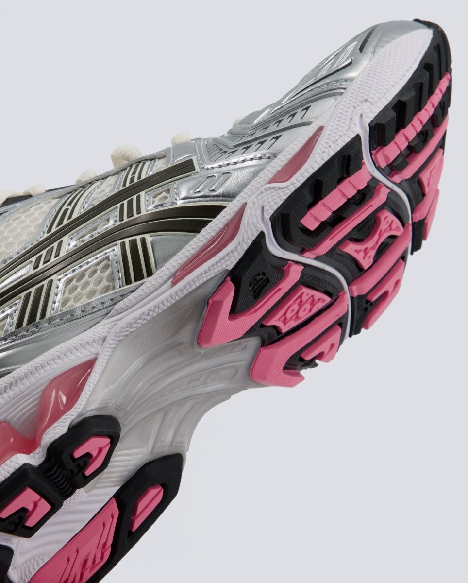 Asics Gel-Kayano 14 Plata y Rosa Hombre 1203A537-103