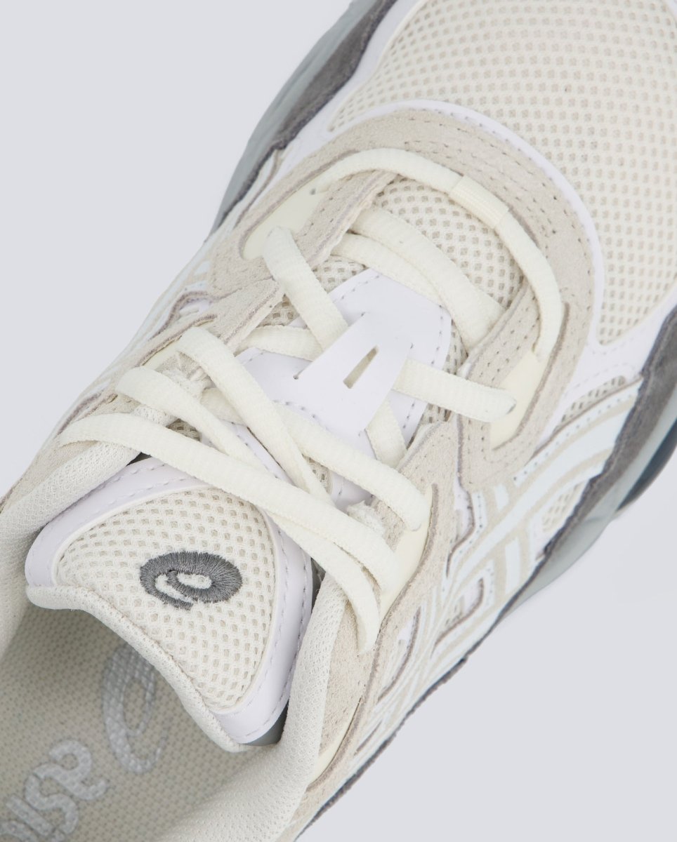 Asics Gel-NYC Beige y Gris Hombre 1203A383-113