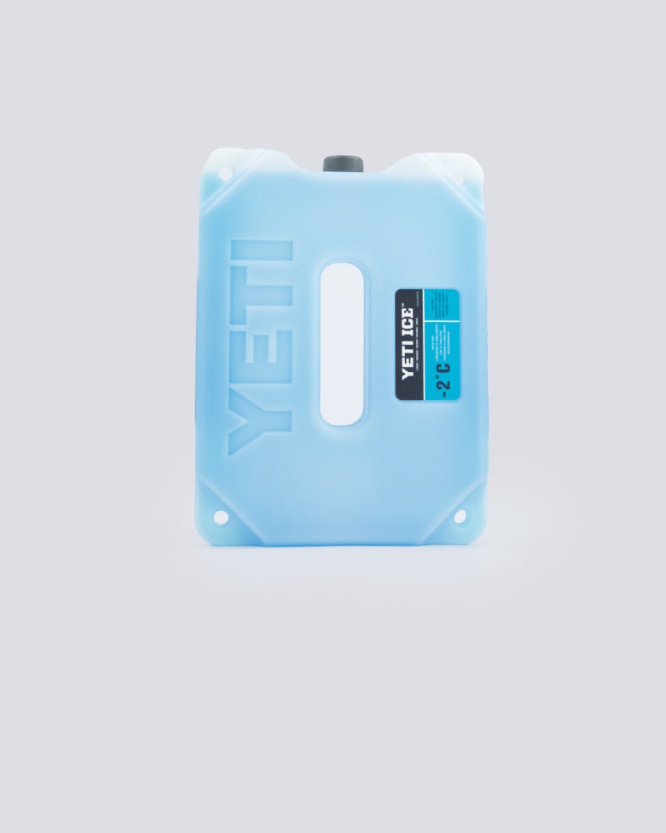 Bloque de Hielo Reutilizable Yeti Thin Ice 4 lbs. SKU-0212-CLR lifestyle