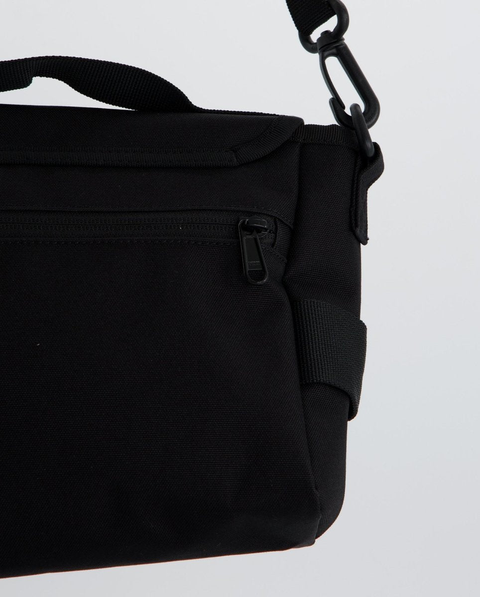 Bolso Carhartt Kyle Shoulder Negro Unisex I036881-89XX