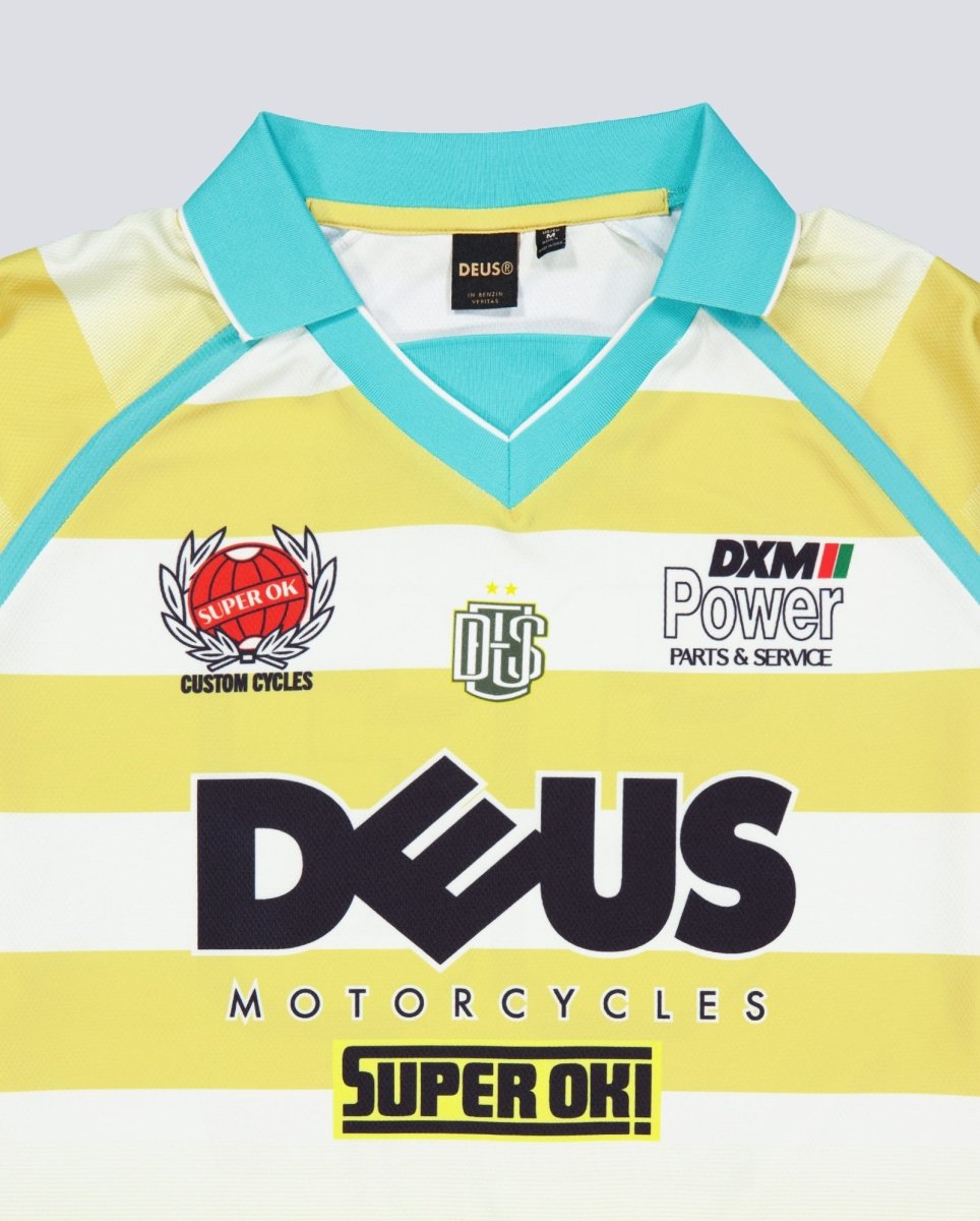 Camiseta Deus Stripe Ss Moto Amarilla Unisex D262UTS275
