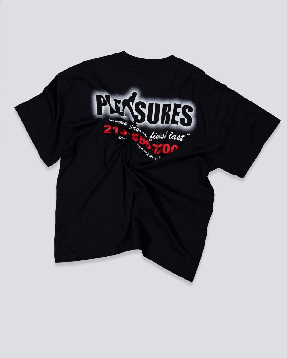 Camiseta Pleasures Hot 4 U Negro Unisex P26SP053