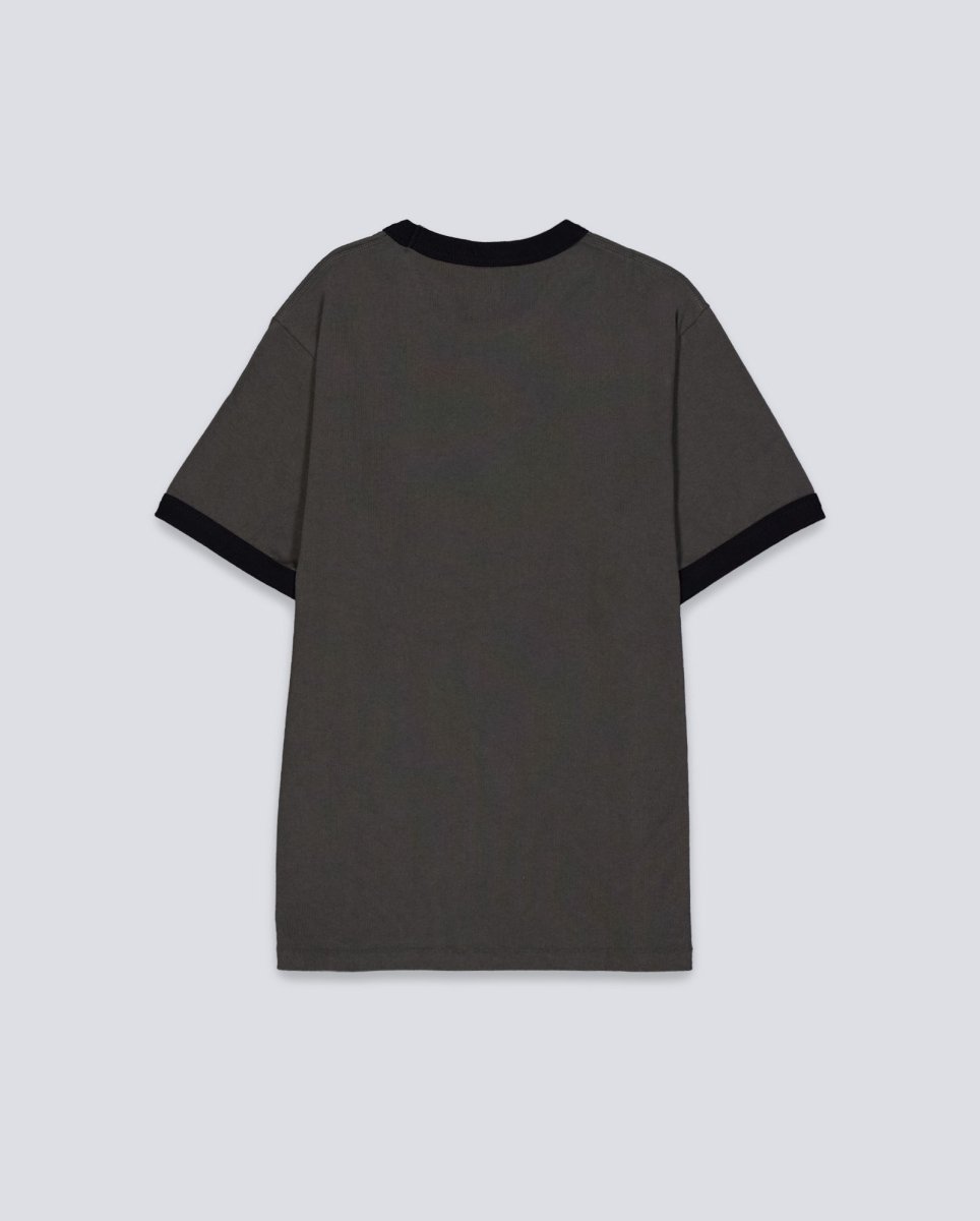 Camiseta Polar Skate Co Ringer Gris Y Negro Unisex POLARFW25-11
