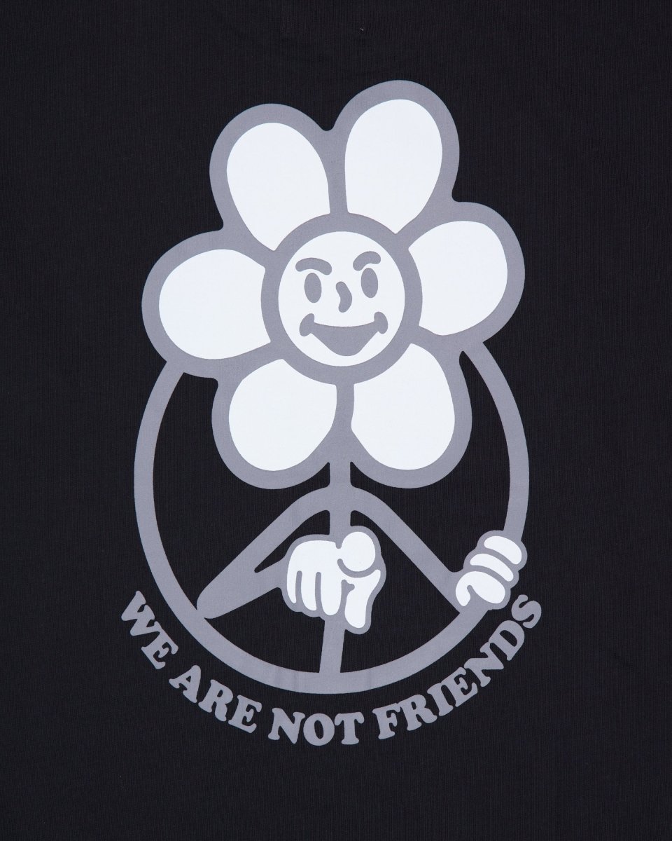 Camiseta We Are Not Friends Dark Daisy Negro Hombre WANFSS25-03