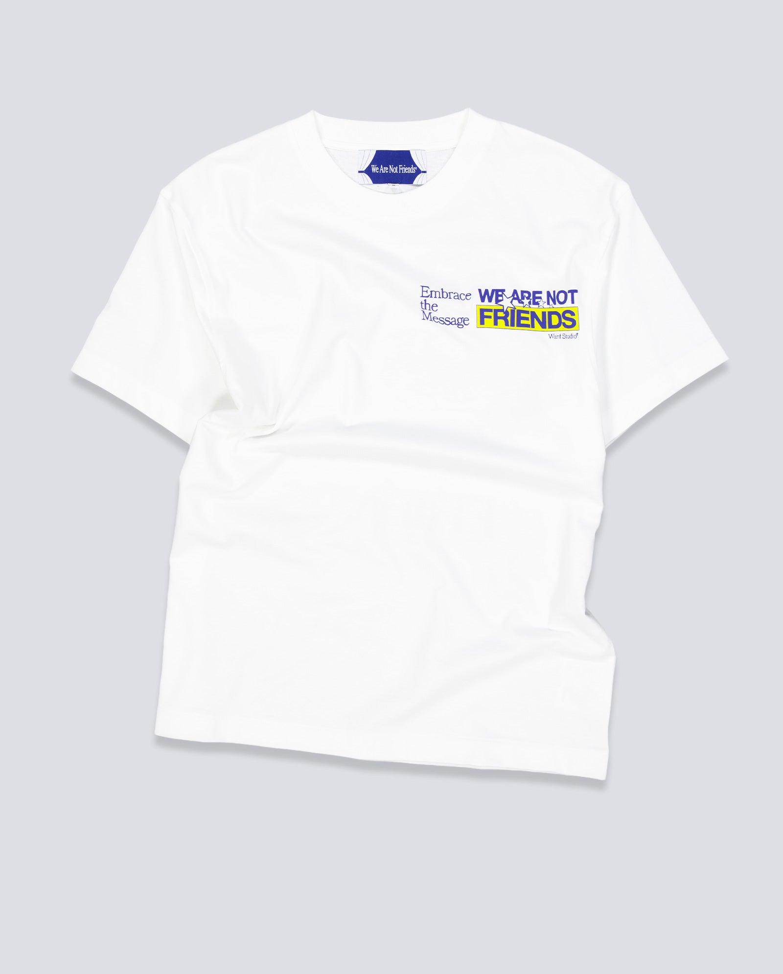 Camiseta We Are Not Friends Embrace Friends Blanco Unisex WANFSS26-05