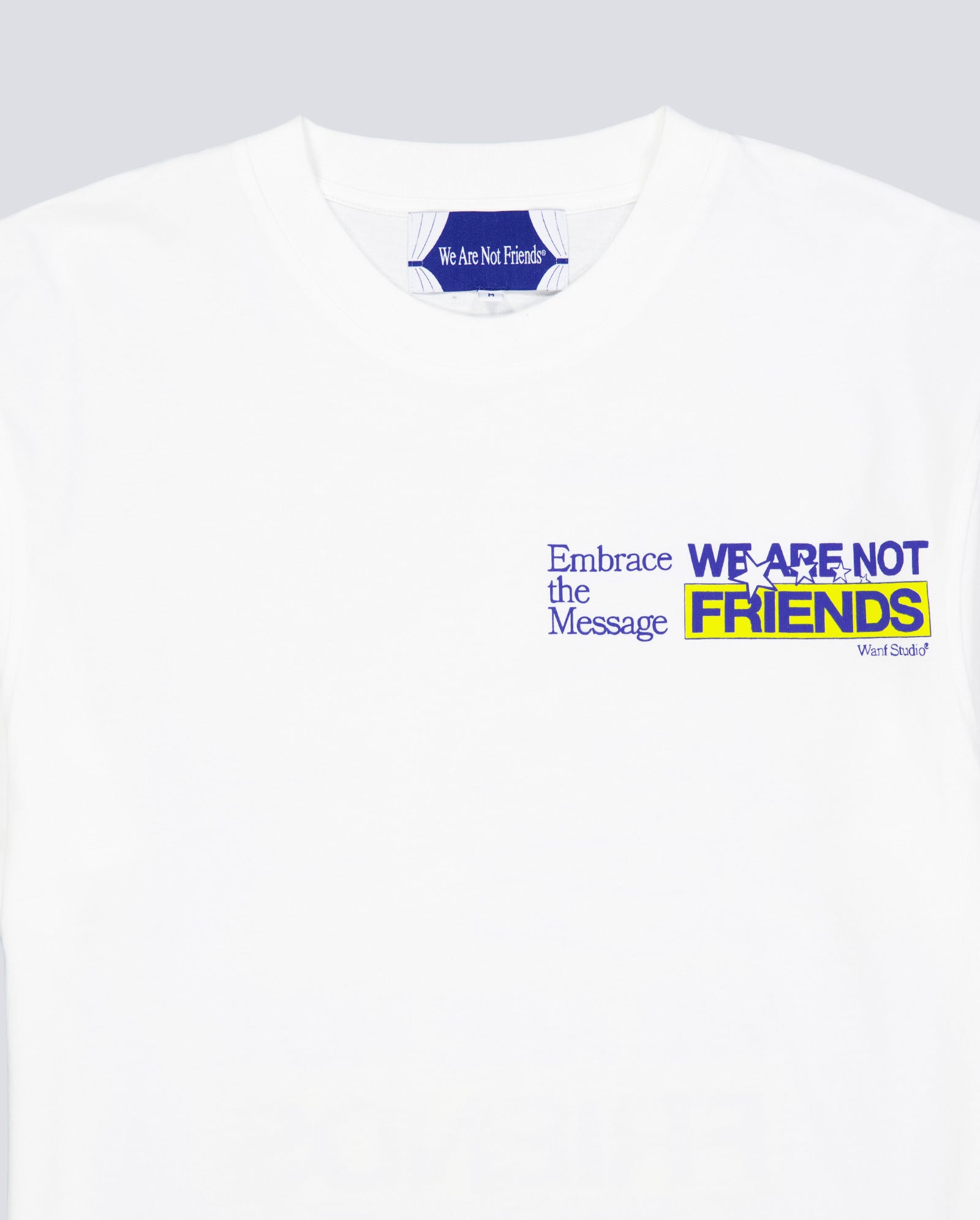 Camiseta We Are Not Friends Embrace Friends Blanco Unisex WANFSS26-05