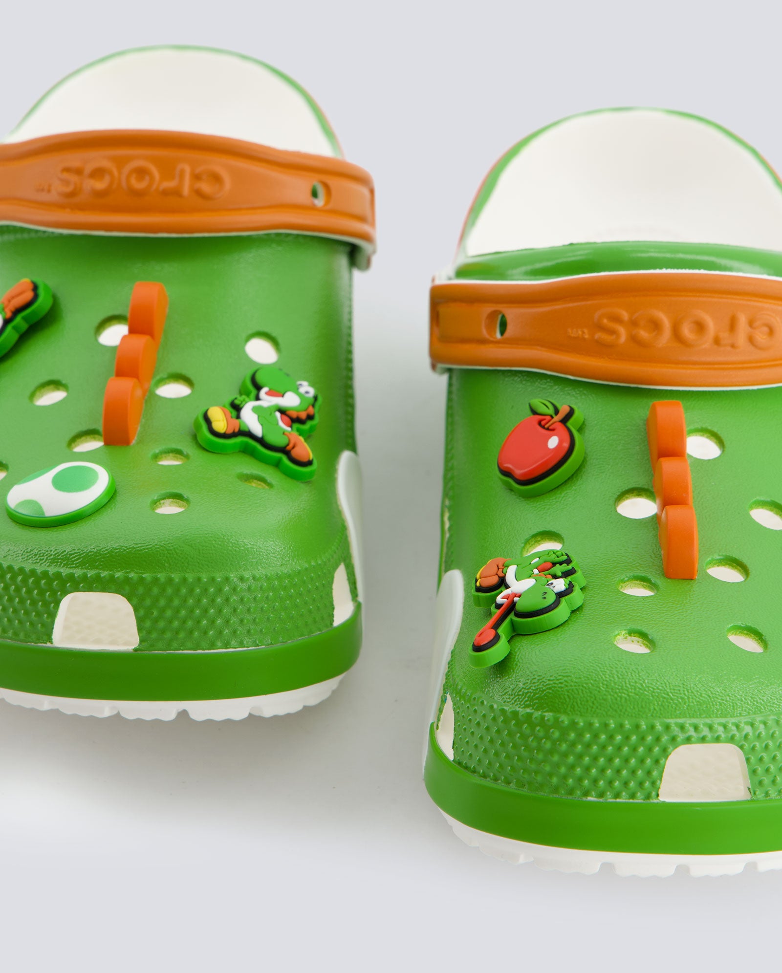 Crocs Yoshi Classic Clog 212136-90H