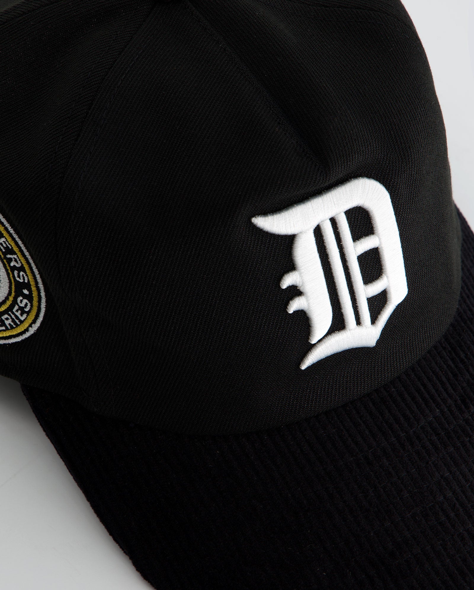 Gorra New Era Coops Cord 19TWENTY Negro Unisex 60758934