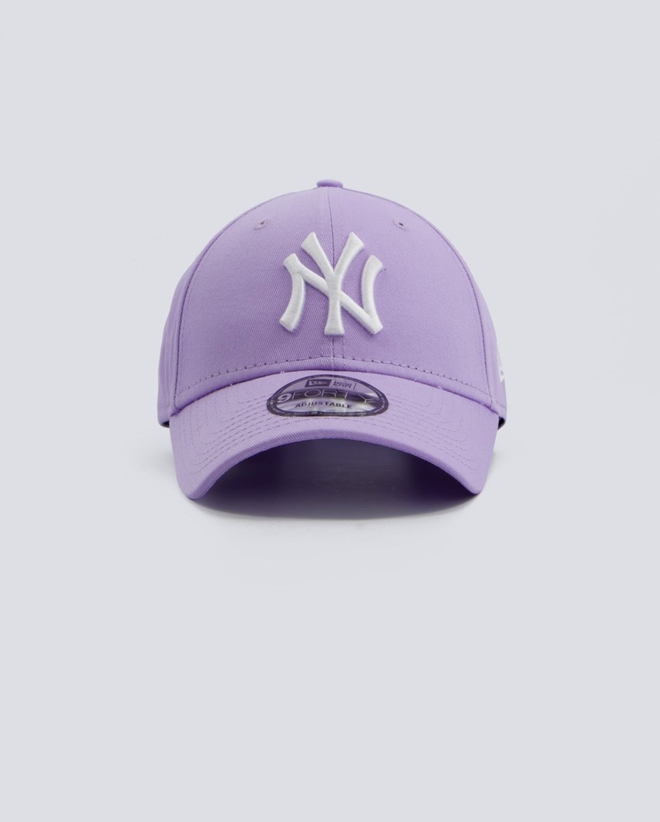 Gorra New Era League Essential 9FORTY Morado Unisex 60298724
