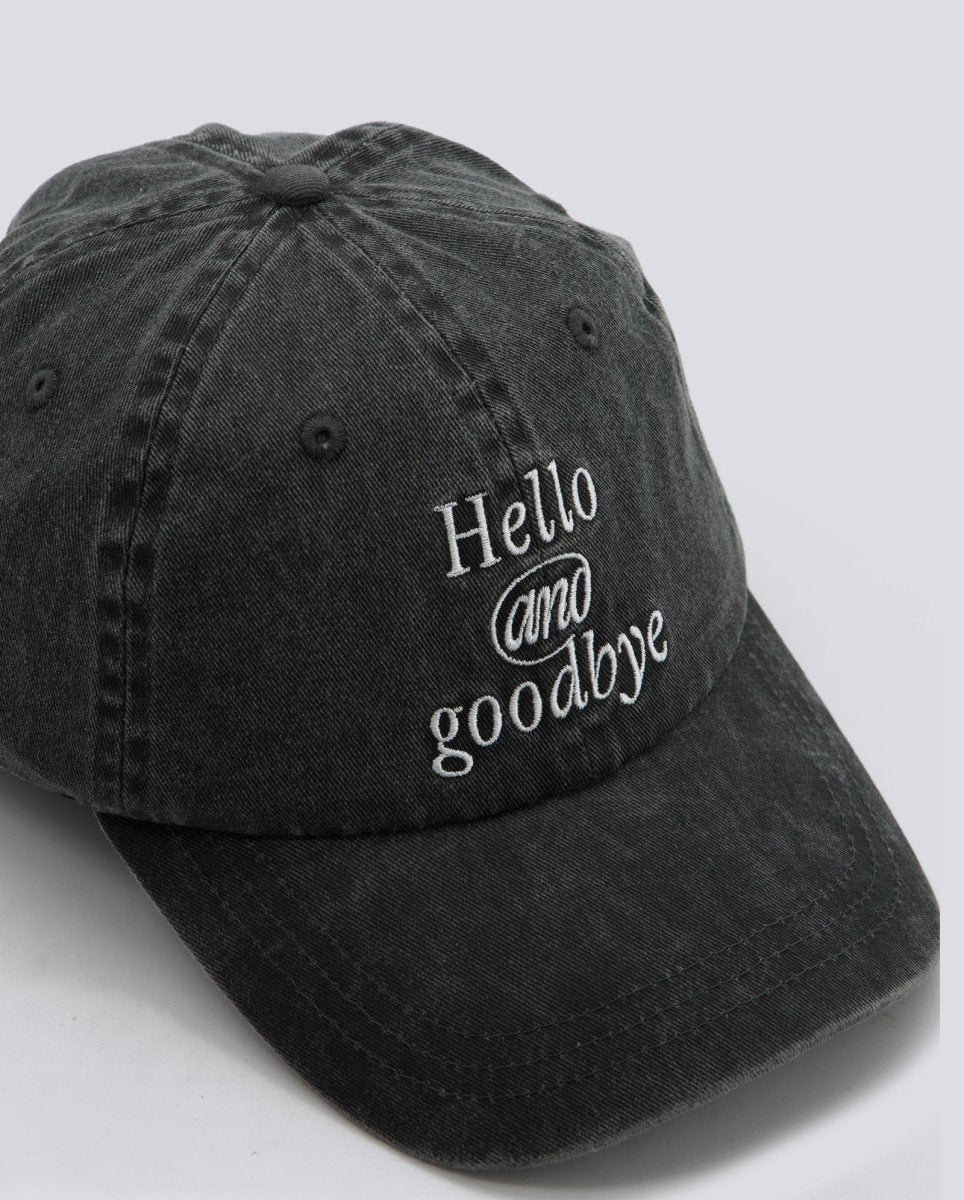 Gorra We Are Not Friends Hello & Goodbye Negro Unisex WANF FW26 26-05