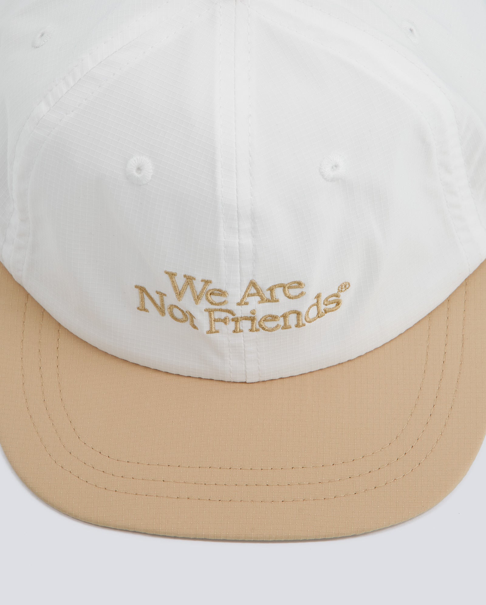 Gorra We Are Not Friends Typo Hombre WANFSS26-19