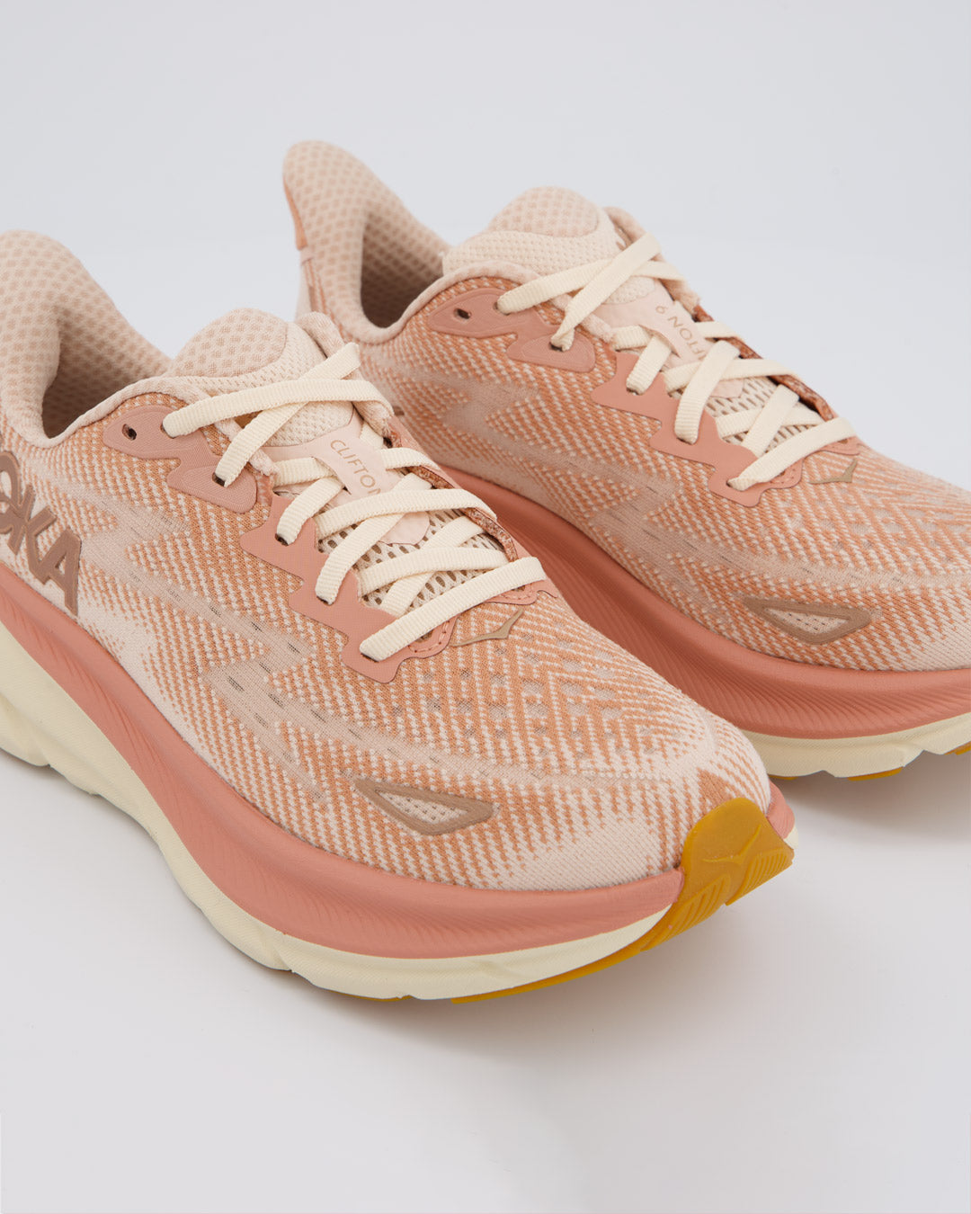 Hoka Clifton 9 Sandstone Mujer zapatillas