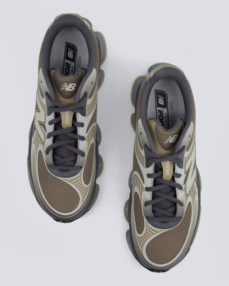 New Balance 2000 Gris Beige Unisex U20004JQ