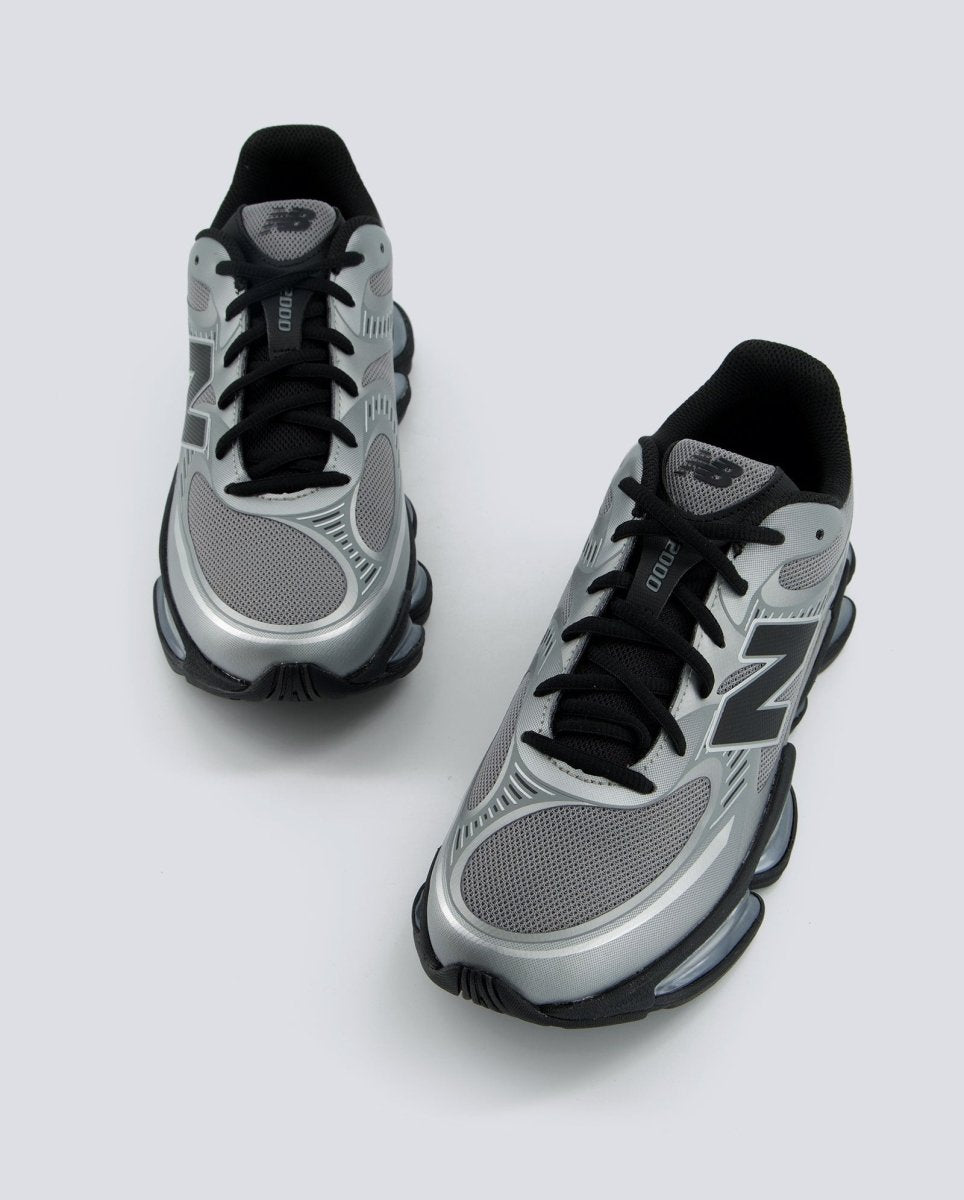 New Balance 2000 Gris Plata Unisex U20006OU
