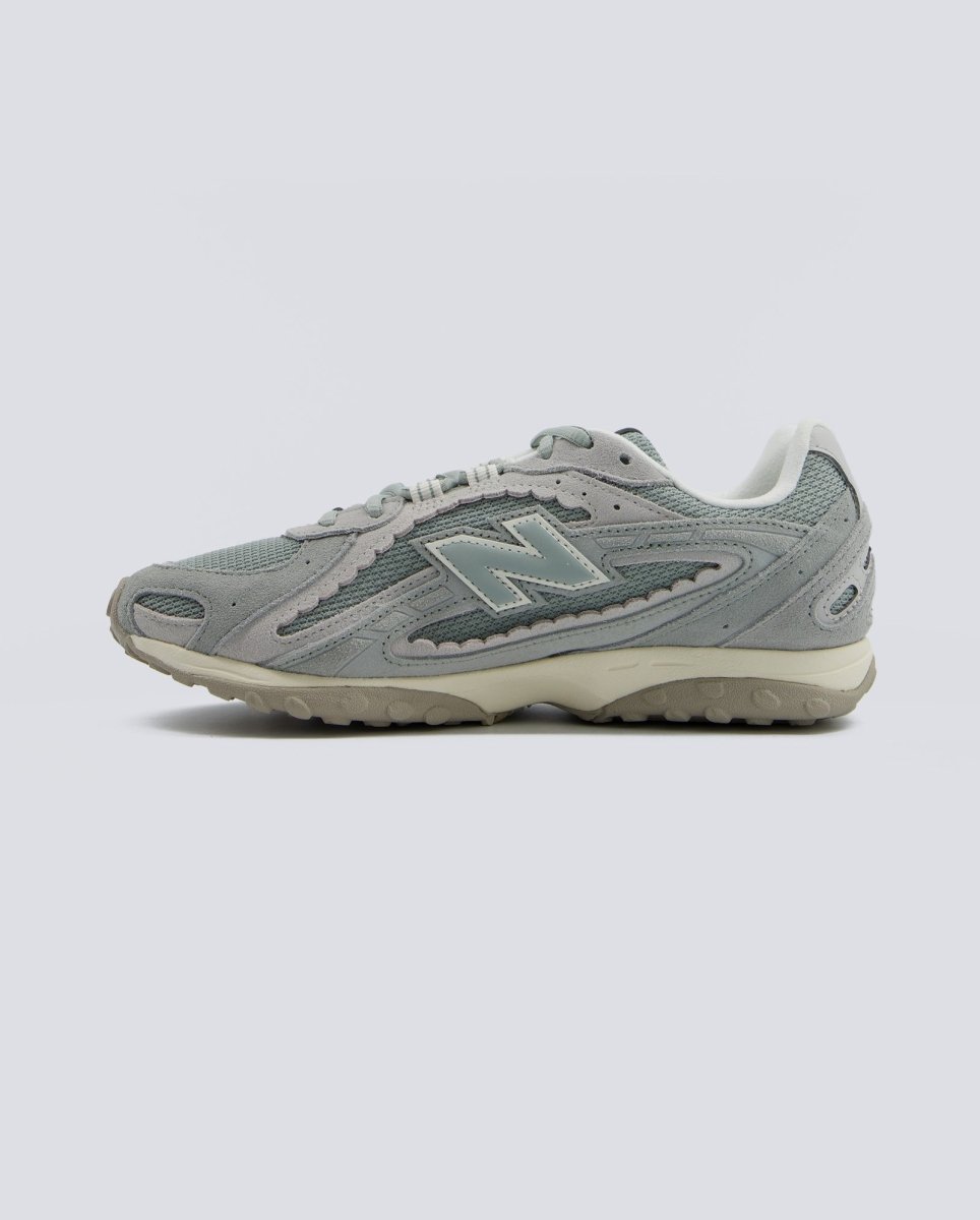 New Balance 204L Beige Mujer U204L2SZ