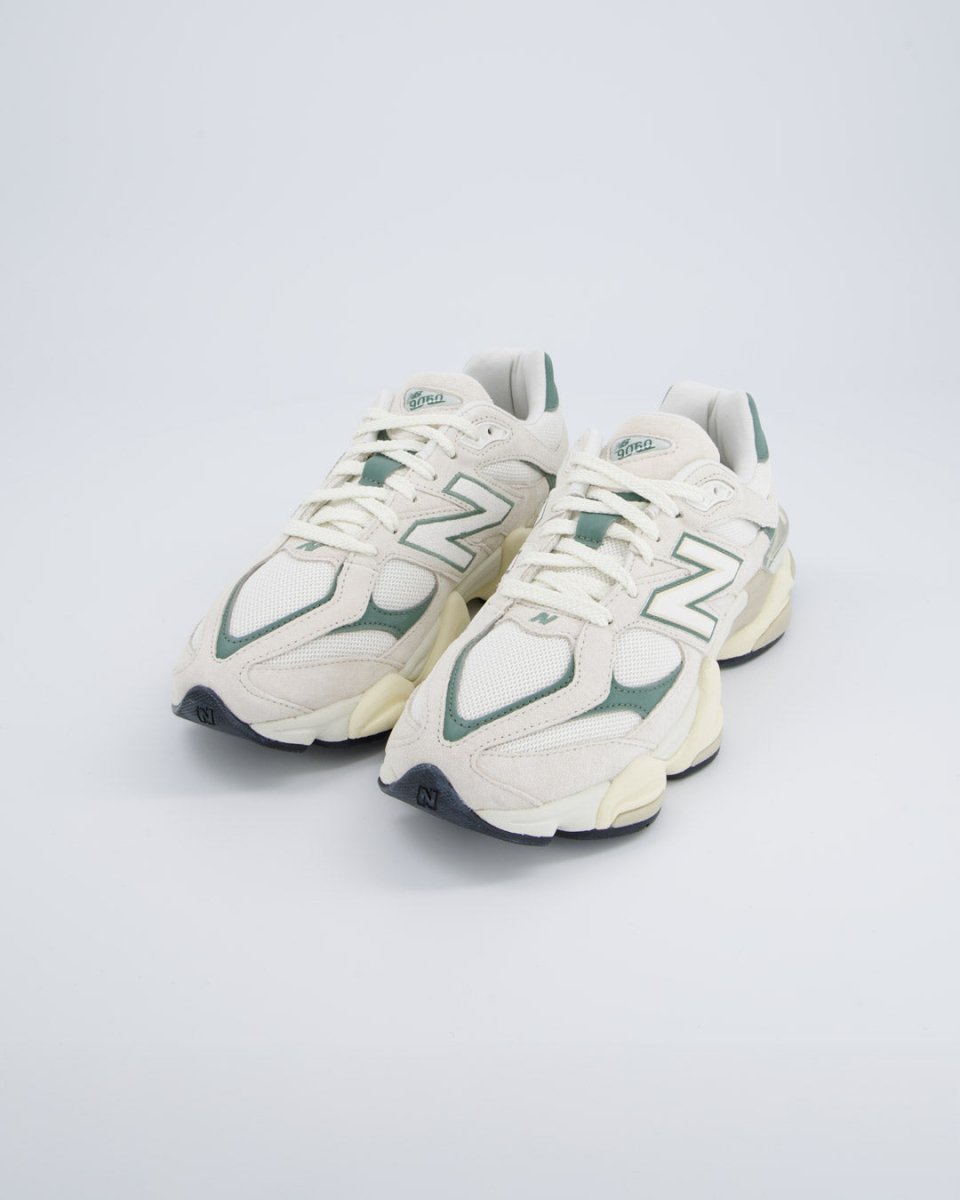 New Balance 9060 Crema Y Verde Hombre U9060EEI Zapatillas