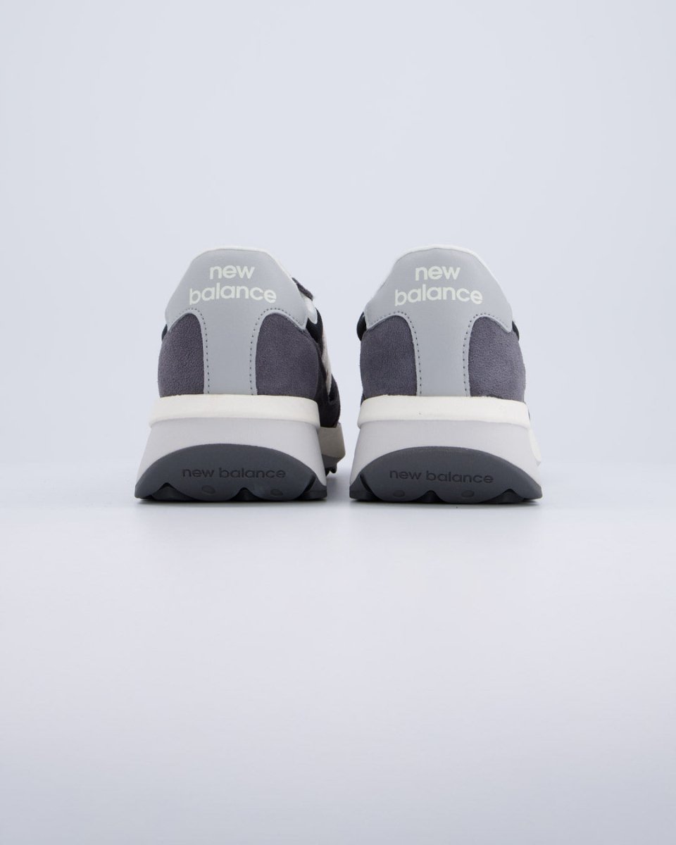 New Balance U370AE Negro Y Gris Mujer U370AE zapatillas