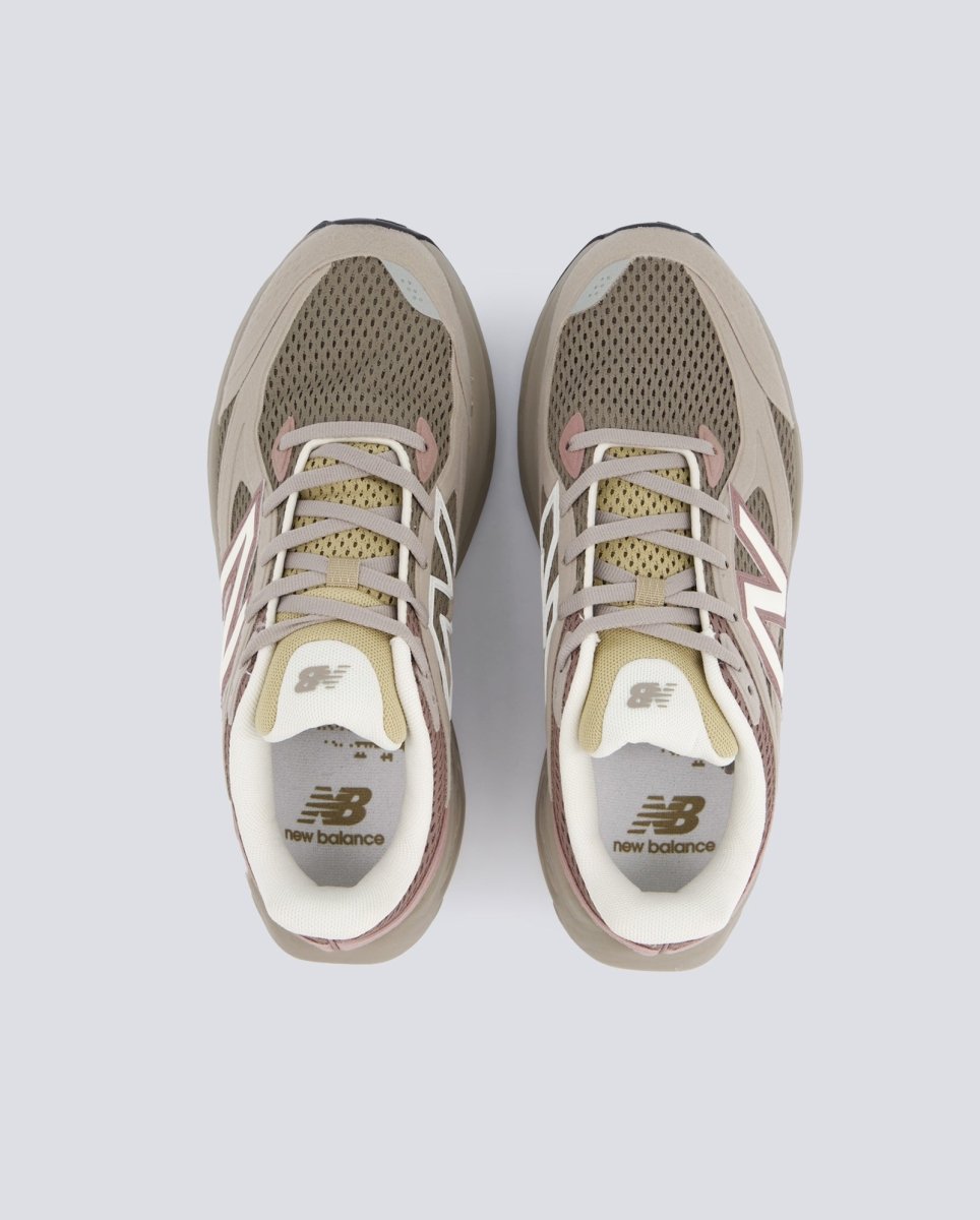 New Balance Utrnac Beige Mujer UTRNAC zapatillas