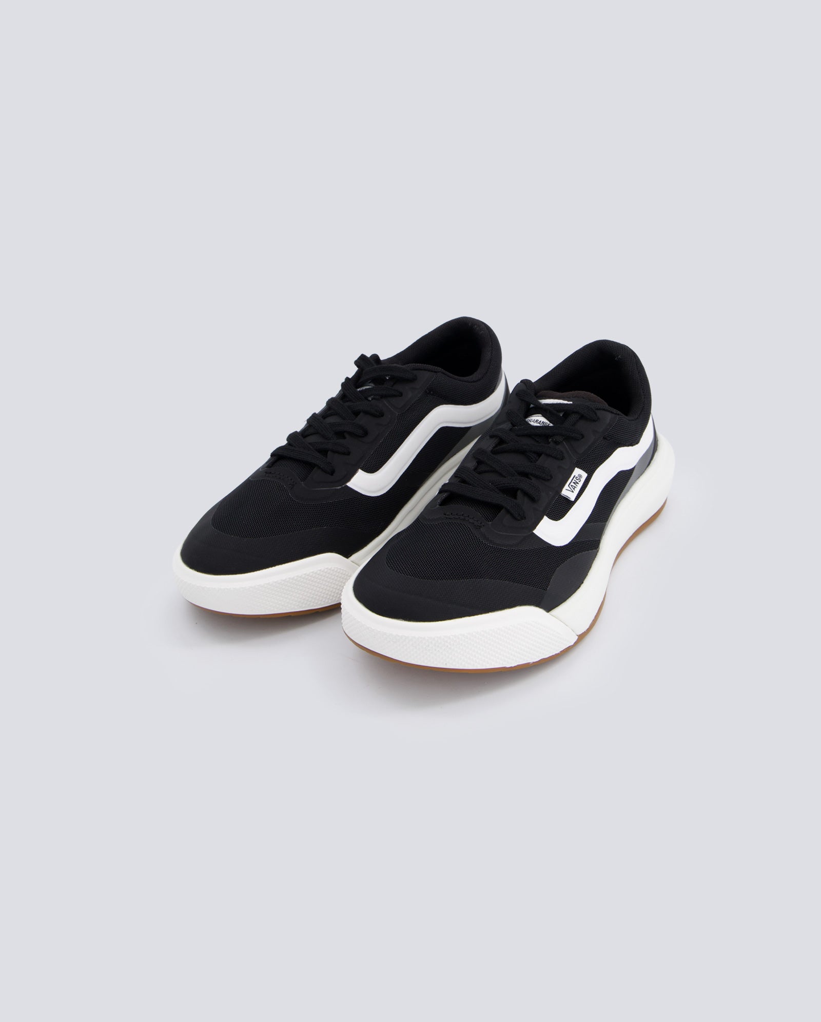 Puma Mte Ultrarange 2.0 Negro Y Blanco Mujer VN000D60BLK1 zapatillas