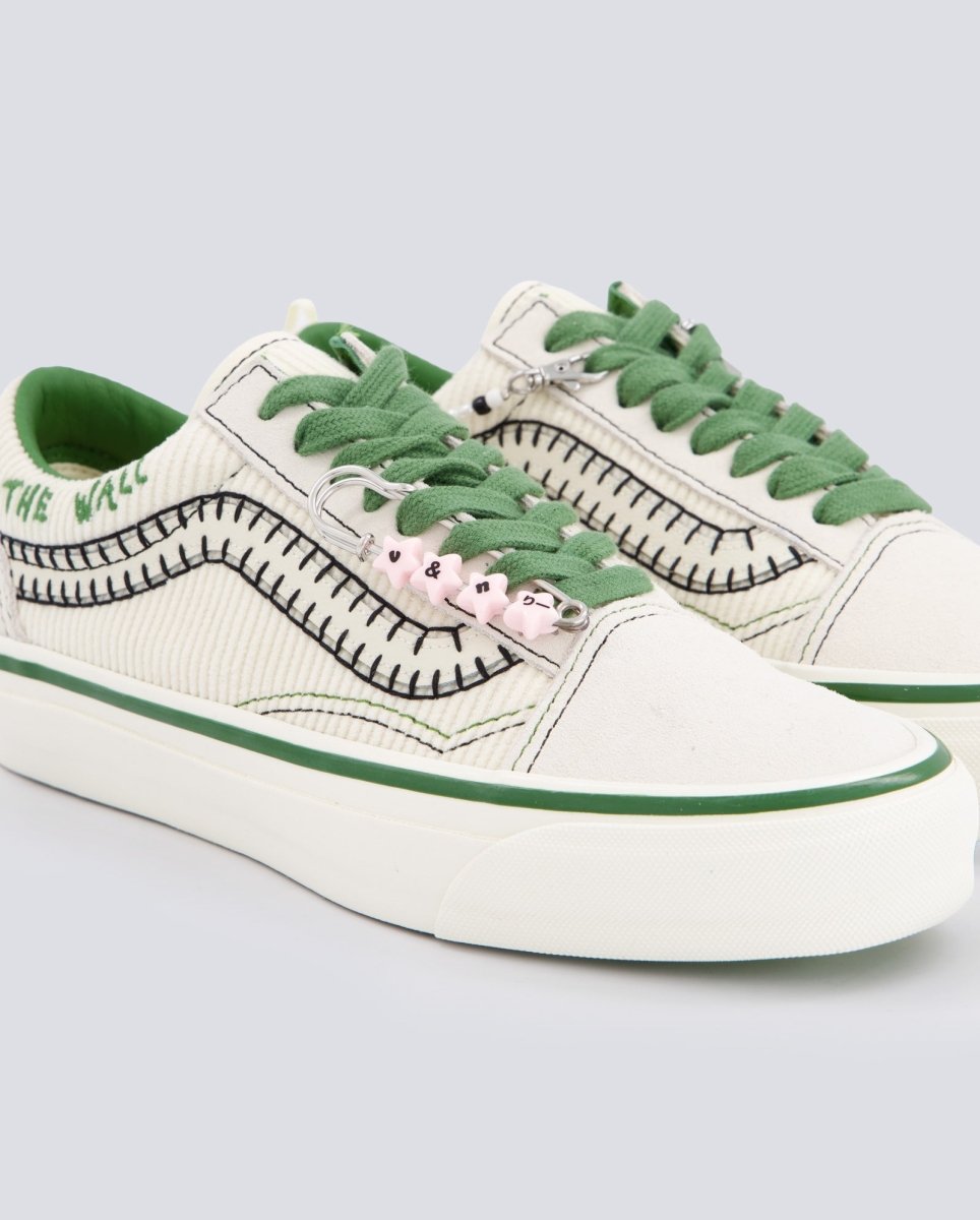 Vans Lx Old Skool Charms Cream Verde Y Beige Mujer VN000EGYCRM1 zapatillas