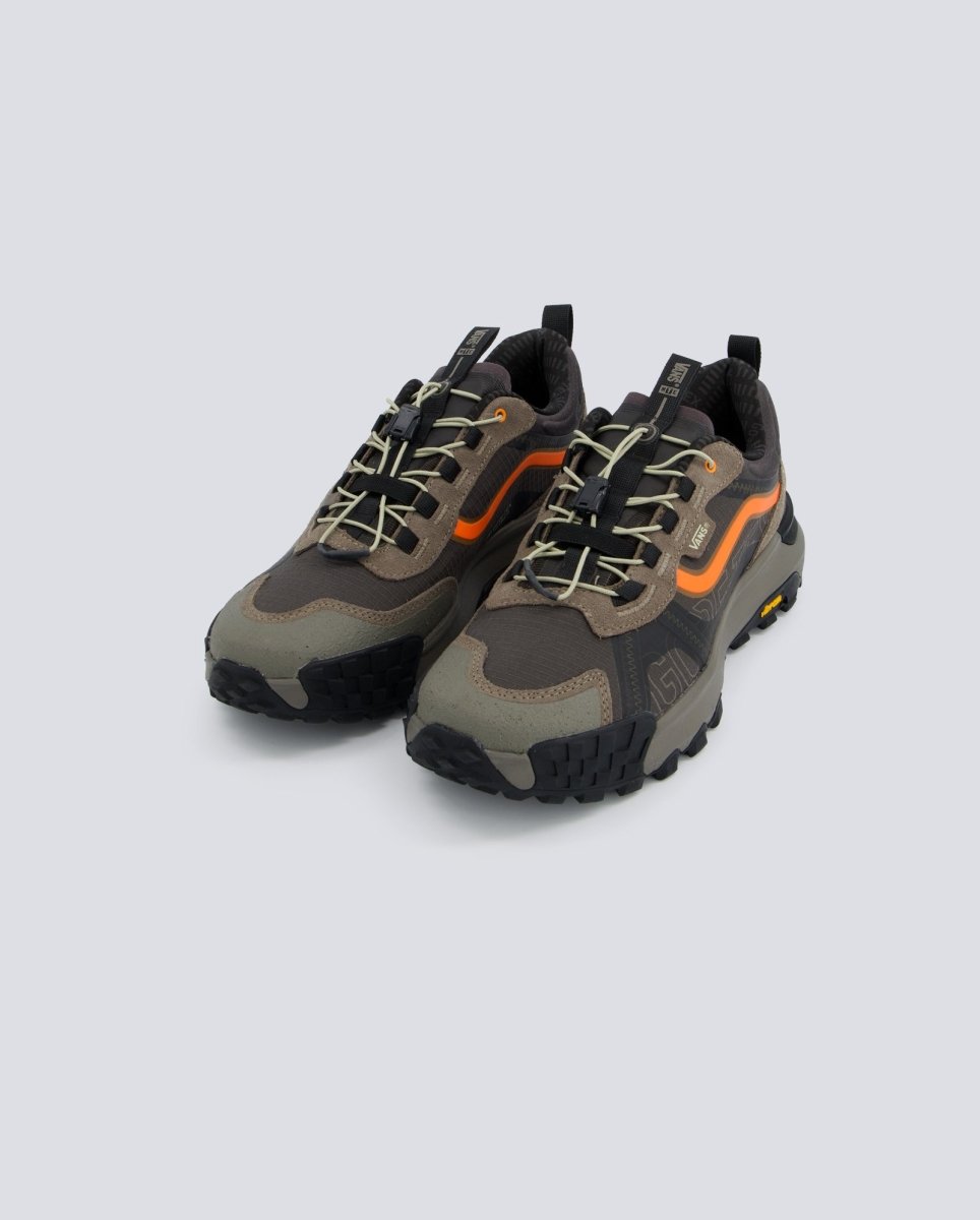 Vans Mte Crosspath Xc Gore-Tex Negro Y Naranja Hombre VN000DAMY8J1 zapatillas