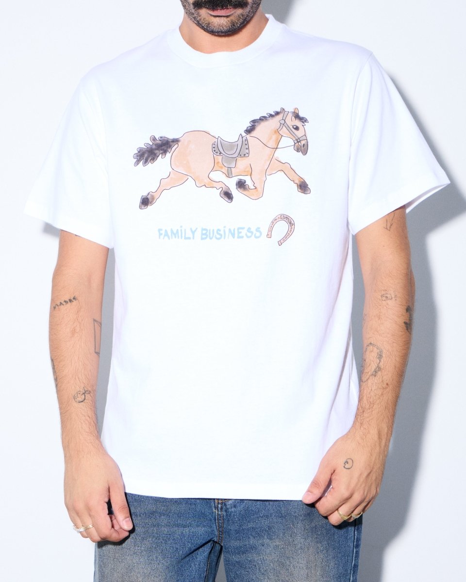 Camiseta Edmmond Studios Family Business Blanco Unisex