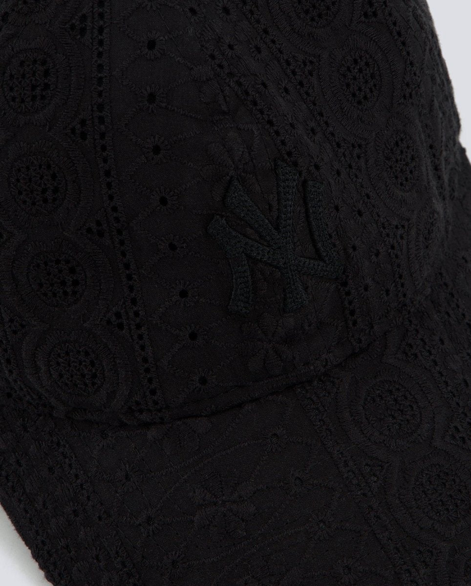 Gorra New Era Broderie 9TWENTY Negro Mujer