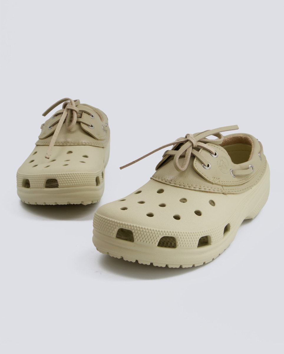 Crocs Classic Islander Beige Hombre